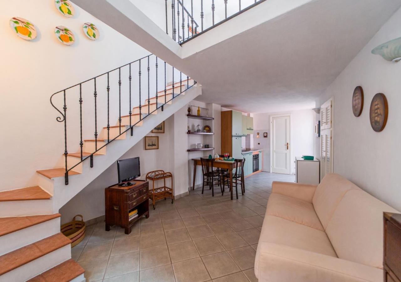 Murphy Holiday Home - Casa Papini La Maddalena  Exteriér fotografie